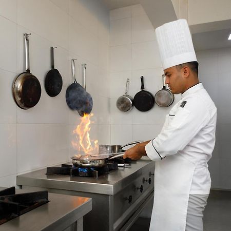 Le Glamour Resort & Wellness Spa Pokhara Eksteriør bilde