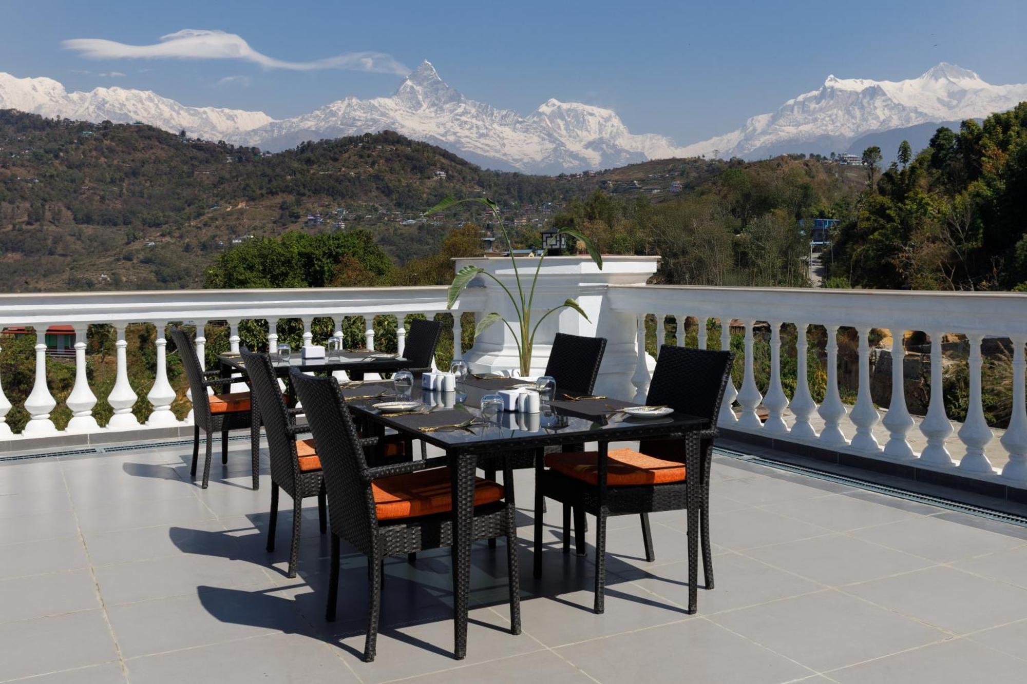 Le Glamour Resort & Wellness Spa Pokhara Eksteriør bilde